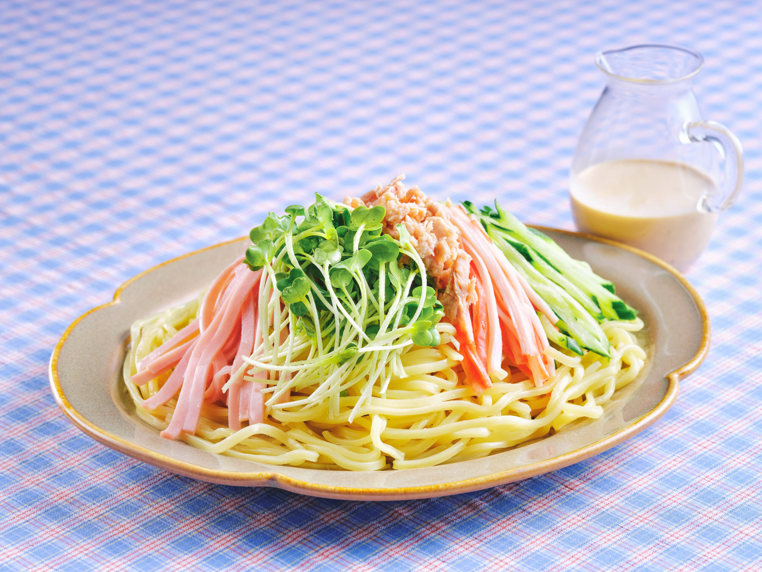 記事 サラダ冷麺　マヨソースがけのアイキャッチ画像